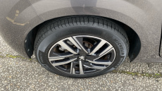Peugeot 208 1.2 PureTech 100 Allure Premium + 5dr Petrol Hatchback